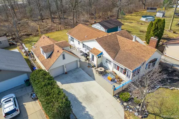 Grosse Ile, MI 48138,8515 Lake Road