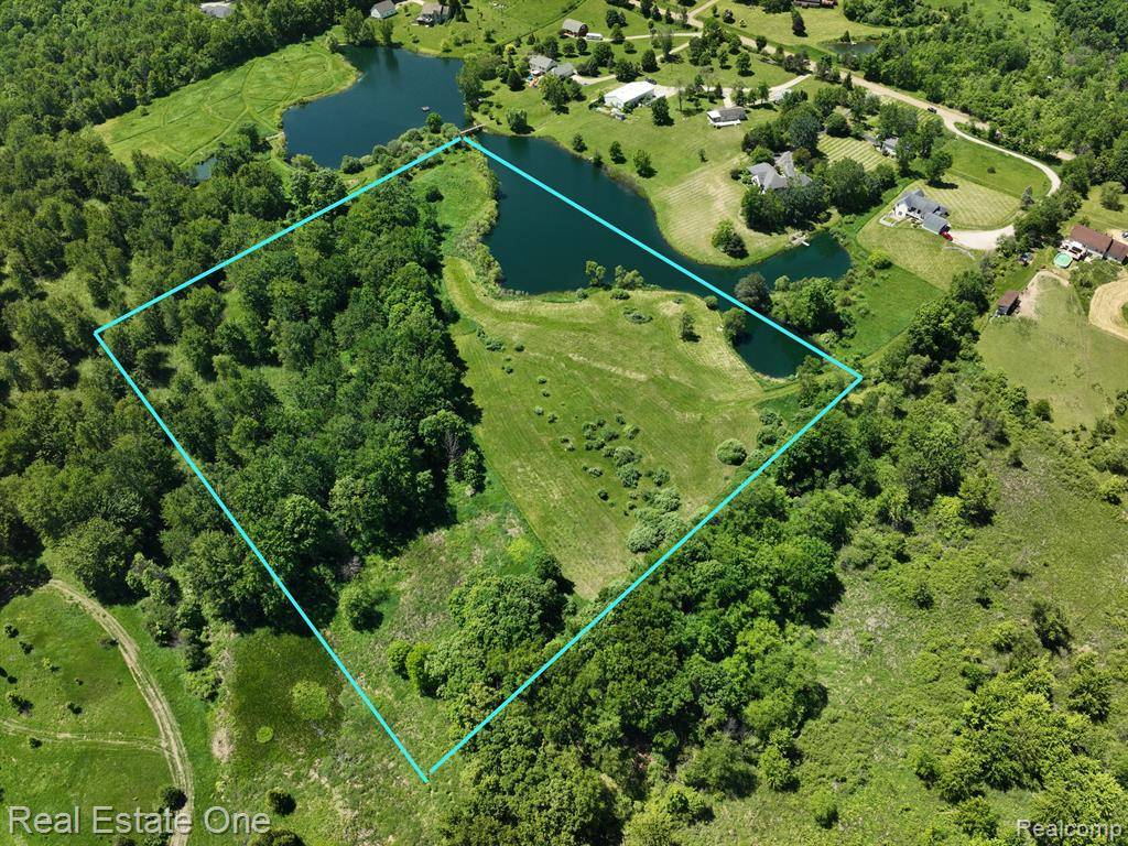 Howell, MI 48855,0 Crandall