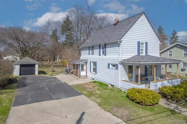 214 TERRACE Street, Flushing, MI 48433