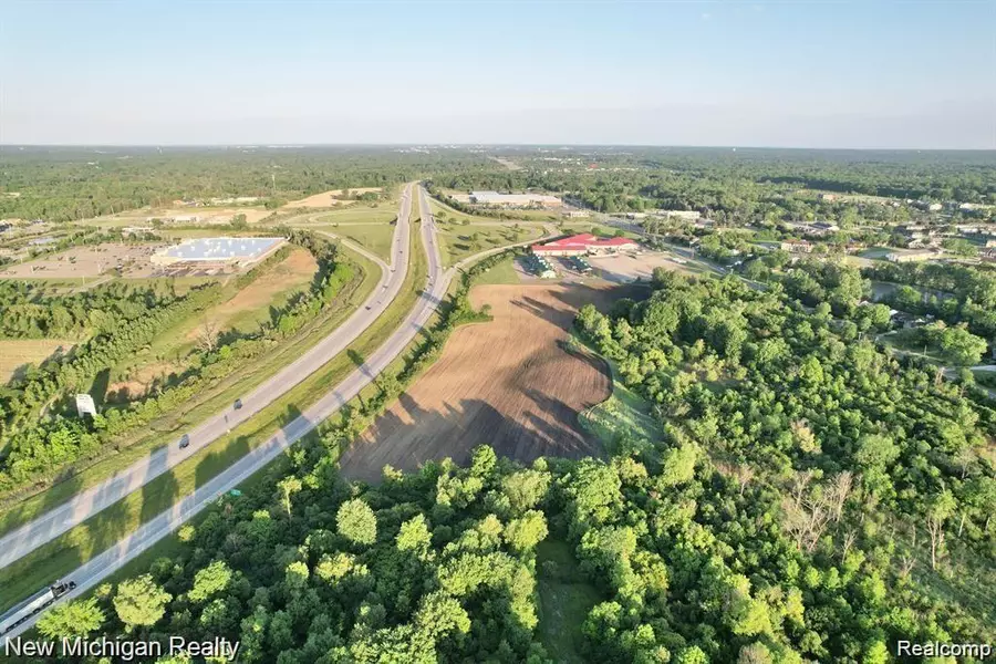 1234 E COURT Street, Davison, MI 48423