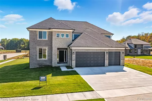 24684 SAWGRASS Drive, Macomb, MI 48042