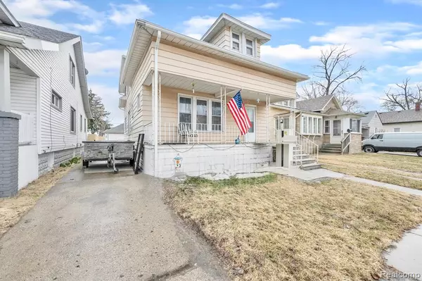 Lincoln Park, MI 48146,1307 UNIVERSITY Avenue