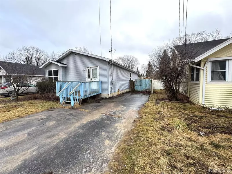 3191 BROWN Street, Flint, MI 48532