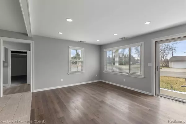 Plymouth, MI 48170,8810 BROOKLINE Avenue