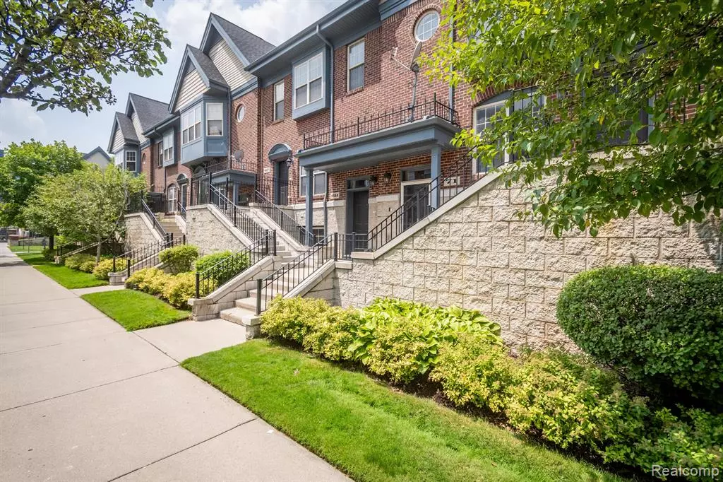 Detroit, MI 48201,69 WINDER Street
