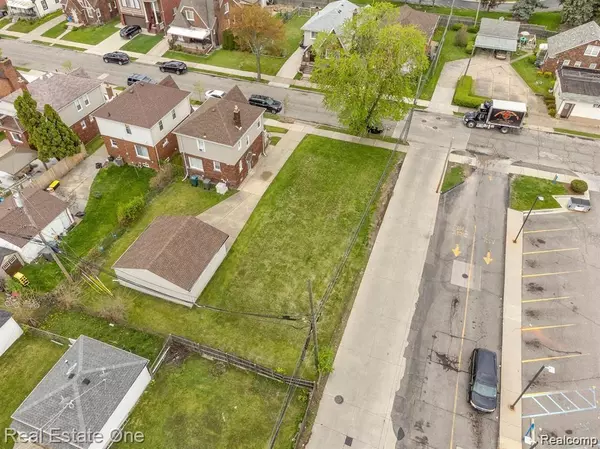 5530 MEAD Street, Dearborn, MI 48126