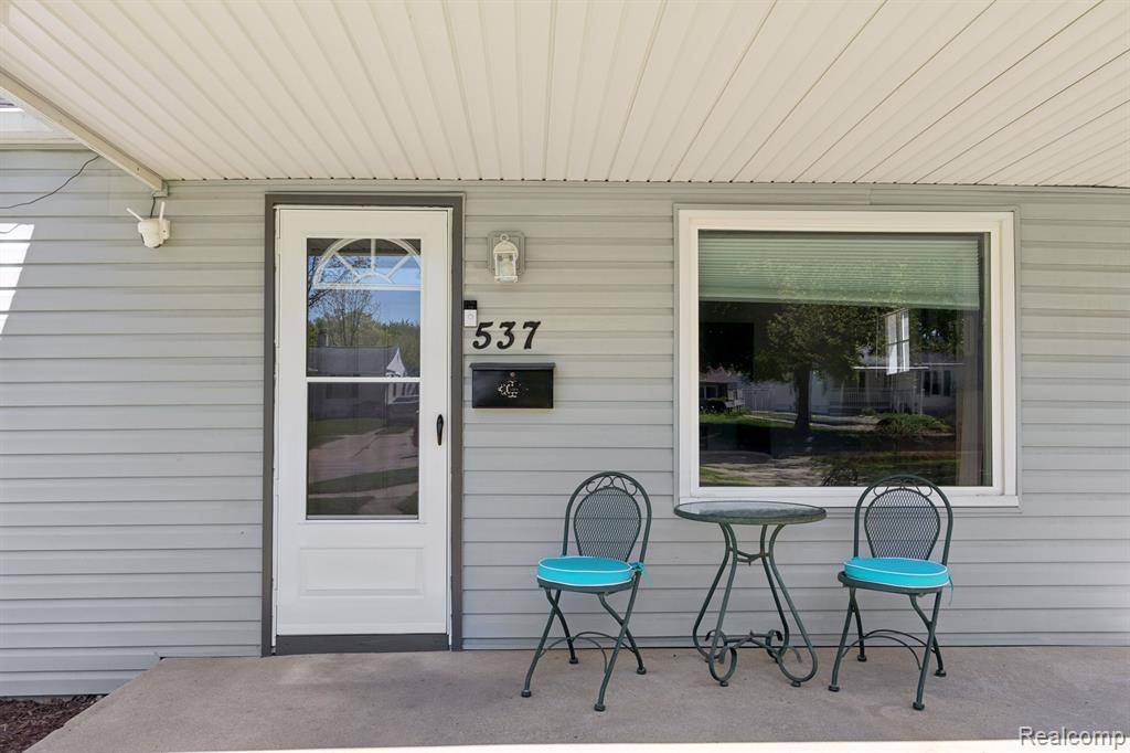 Hazel Park, MI 48030,537 Andresen Court