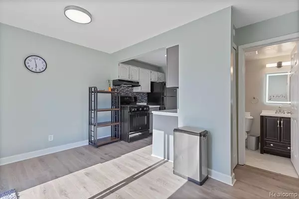 Utica, MI 48317,45880 KENSINGTON Street