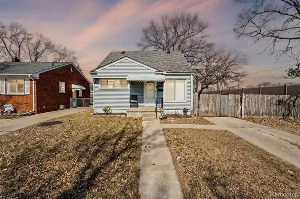 837 E Maxlow Avenue, Hazel Park, MI 48030