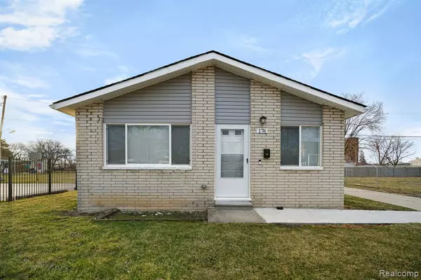 176 COURT Street, Mount Clemens, MI 48043