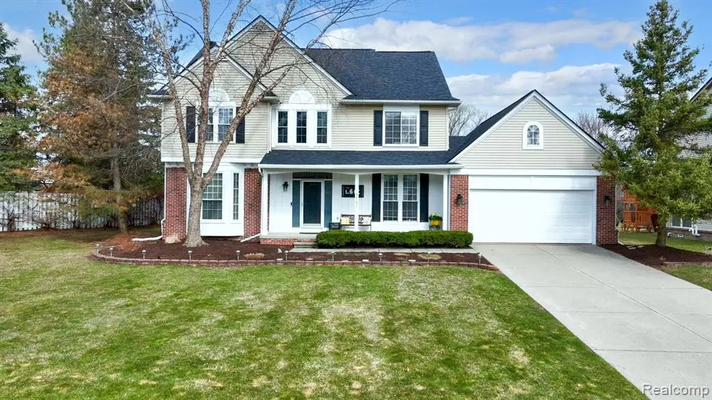 3191 HIDDEN TIMBER Drive, Lake Orion, MI