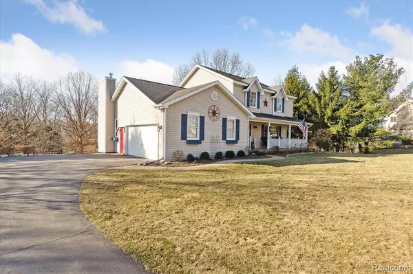 Pinckney, MI 48169,7694 THUNDER BAY Drive