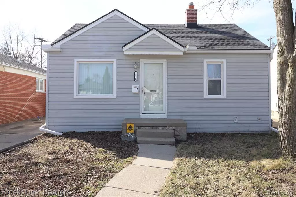 Lincoln Park, MI 48146,1357 STEWART Avenue