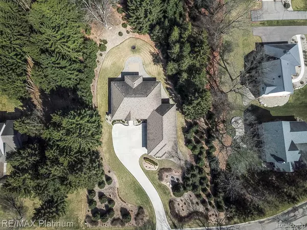 Howell, MI 48843,4525 MAPLETON Drive