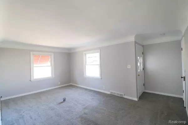 Flint, MI 48503,2202 WINDEMERE Avenue