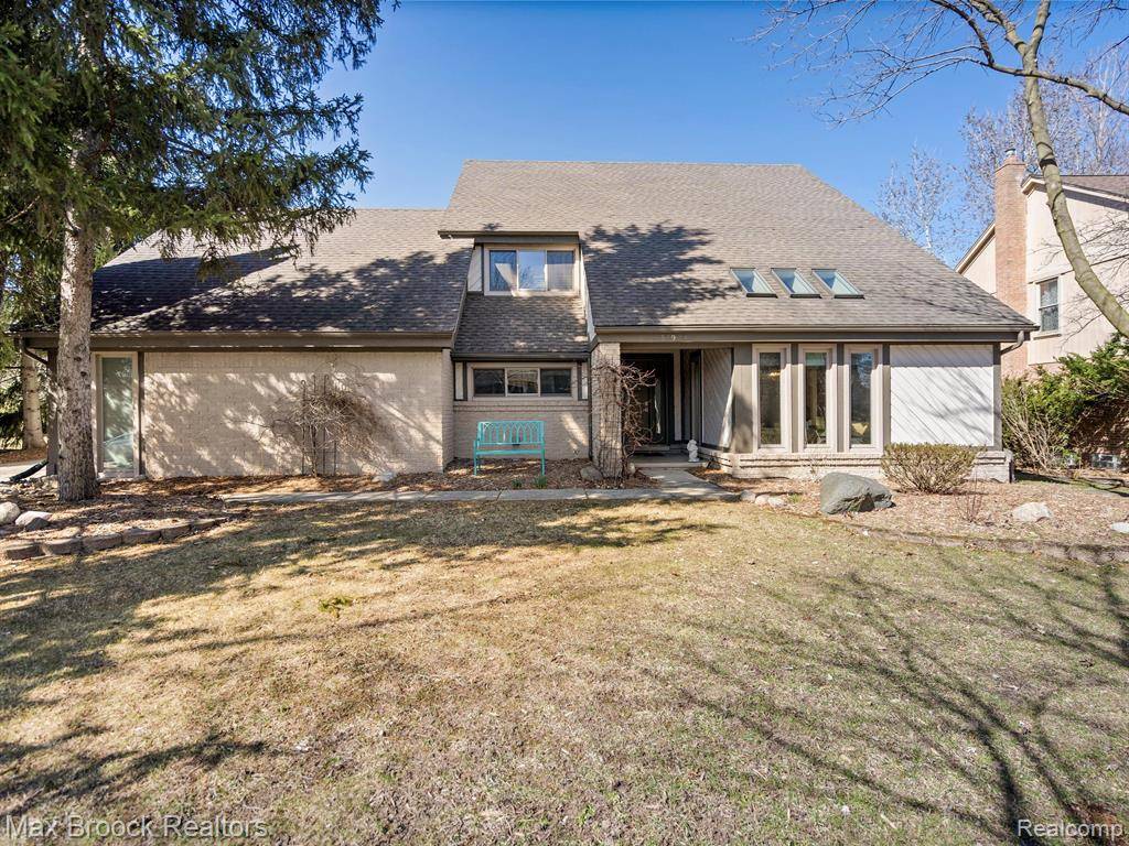 37924 Stableview, Farmington Hills, MI 48335