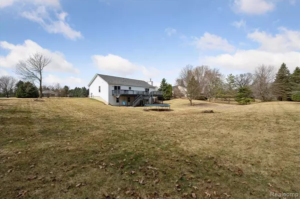 Howell, MI 48843,5817 CARTER