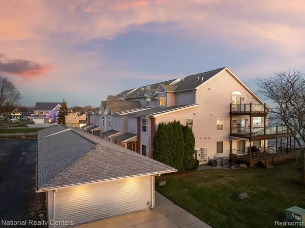 37828 JEFFERSON Avenue, Harrison Township, MI