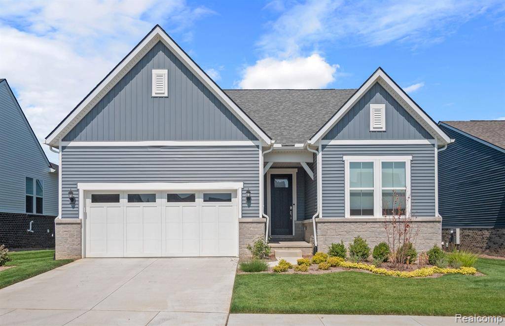 4102 Flagstone Drive, Milford, MI 48381