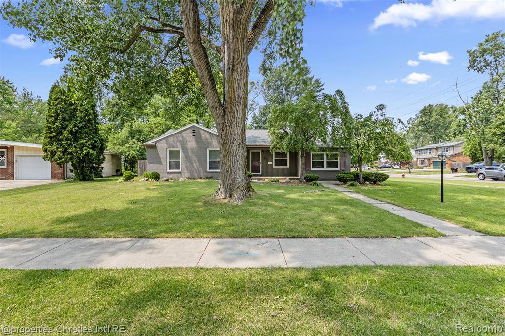Southfield, MI 48076,29745 Westbrook Parkway