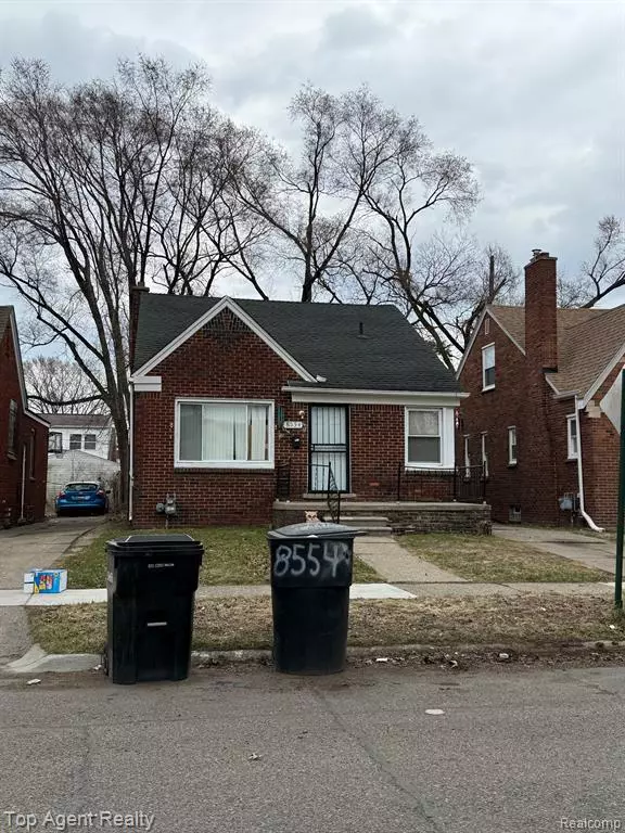 8554 PREST Street, Detroit, MI 48228