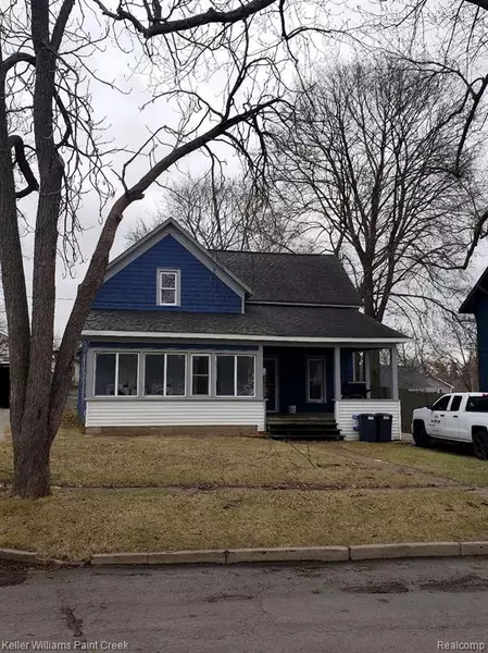 216 N MONROE Street, Lapeer, MI 48446