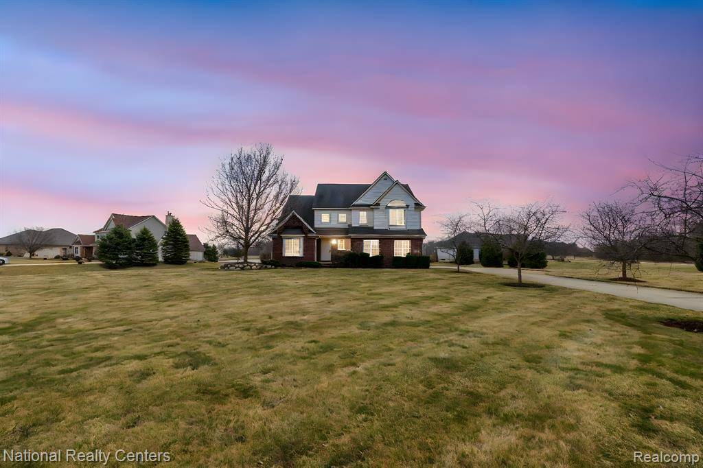 7653 Wood Brook Road, Ann Arbor, MI 48103