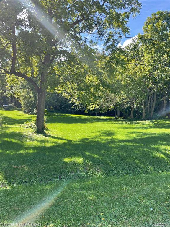 Grand Blanc, MI 48439,Parcel B WAKEFIELD Road
