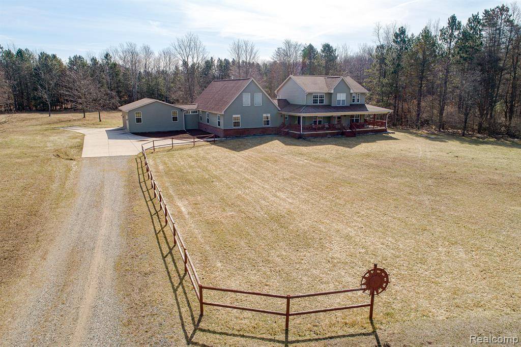 4795 Little Cedar Creek Drive, Attica, MI 48412