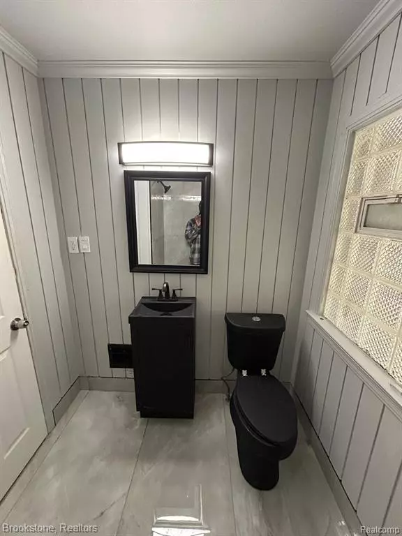 Detroit, MI 48235,18435 WINTHROP Street