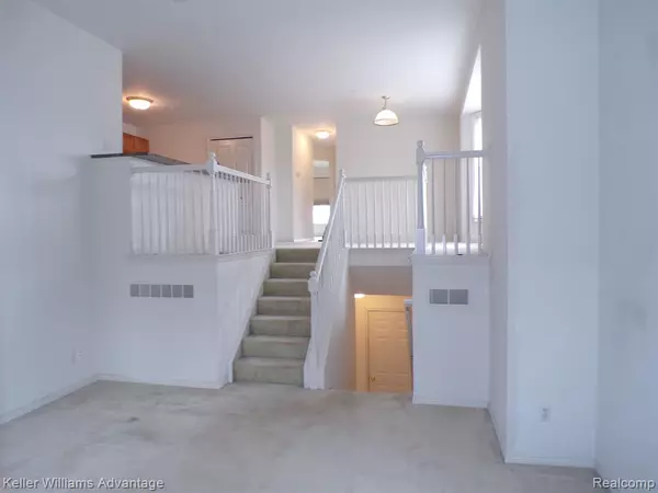 Auburn Hills, MI 48326,3976 Forester Boulevard