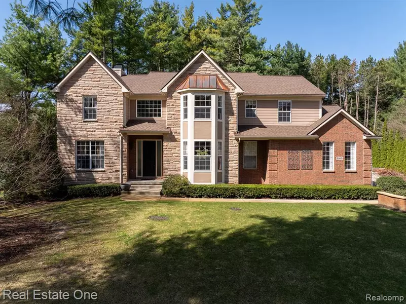 9160 ROGER SCOTT Trail, Brighton, MI 48116