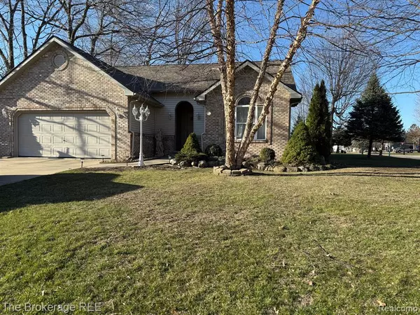 Davison, MI 48423,9133 PEMBROOK Drive