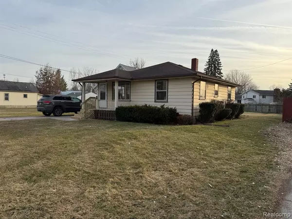 Bay City, MI 48708,102 N TUSCOLA Road