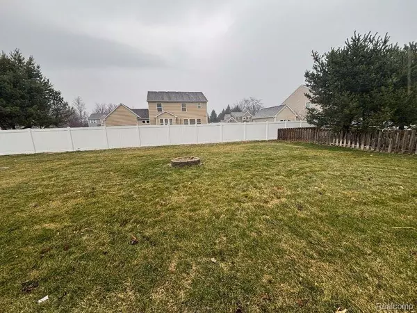 Kalamazoo, MI 49009,5736 HYDE PARK Avenue