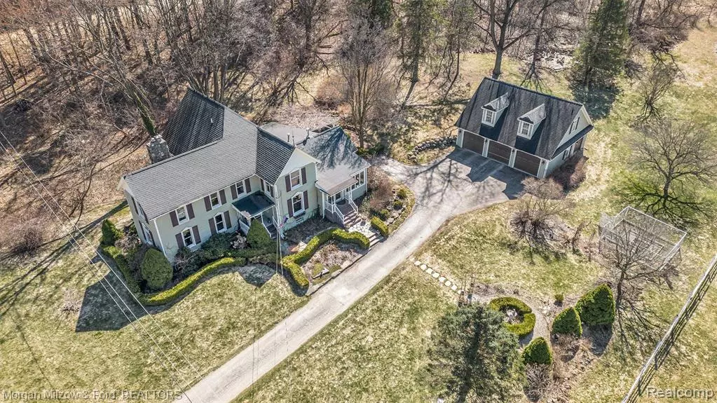 9662 Hadley Road, Clarkston, MI 48348
