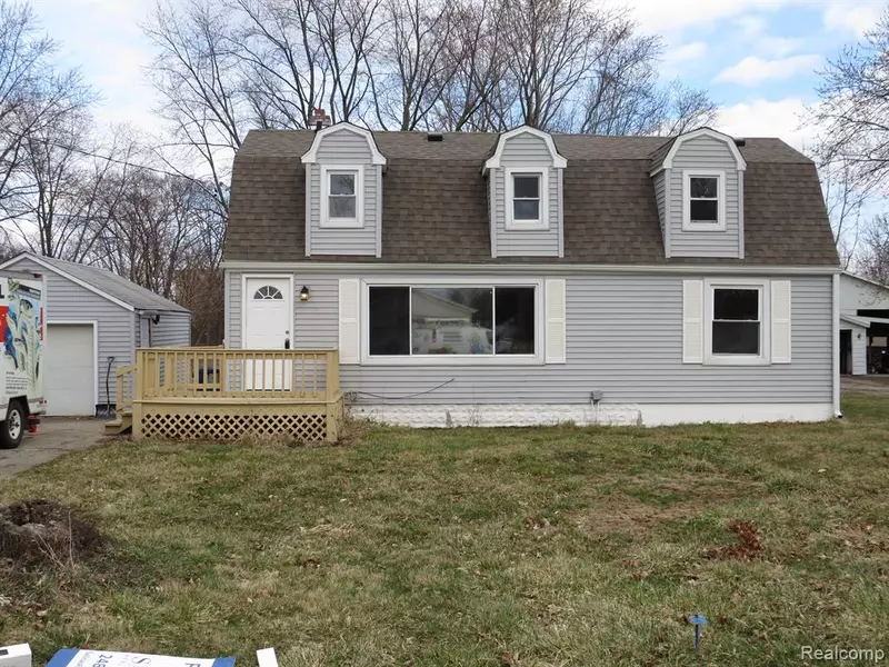 6109 WENDT Drive, Flint, MI 48507