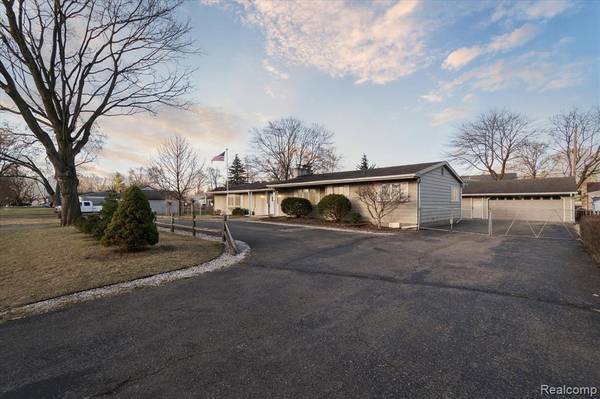 18519 MYRON Street, Livonia, MI 48152