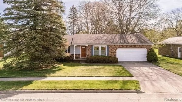 6132 HORIZON Drive, East Lansing, MI 48823