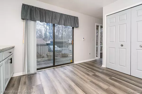 Rochester Hills, MI 48307,1438 OAKBROOK E