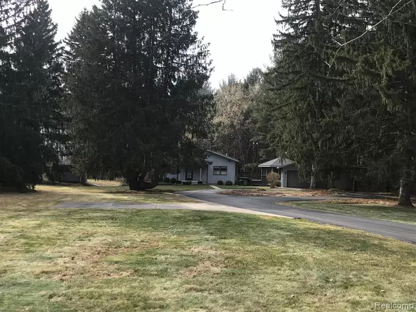 Clio, MI 48420,10139 N LINDEN Road