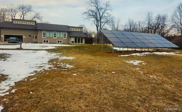 Goodrich Vlg, MI,9240 JAMES RICHARD Drive