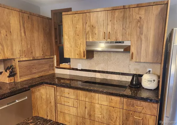 Goodrich Vlg, MI,9240 JAMES RICHARD Drive