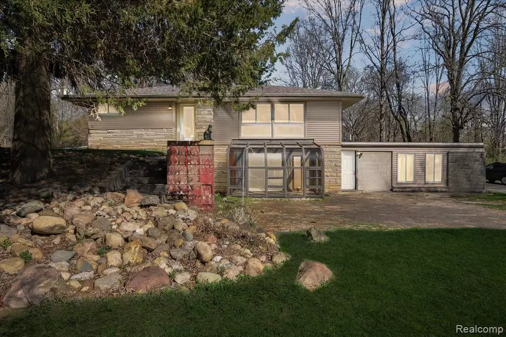 Jackson, MI 49201,7870 N MERIDIAN Road