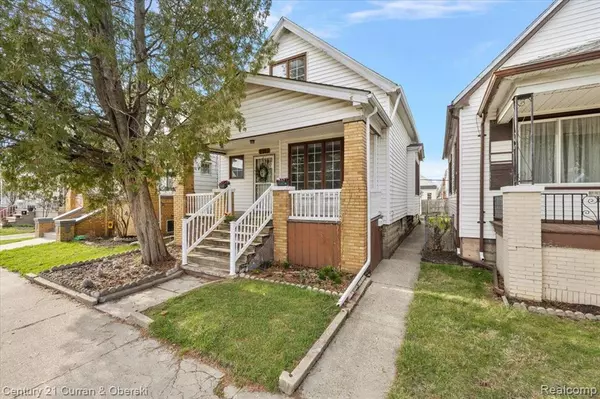 Hamtramck, MI 48212,2371 PULASKI Street