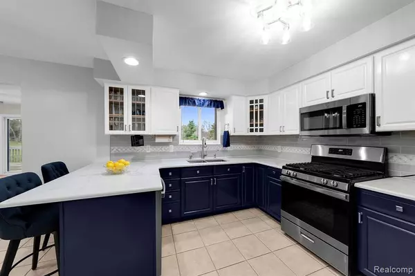 Commerce Twp, MI 48390,2799 Mussen Drive