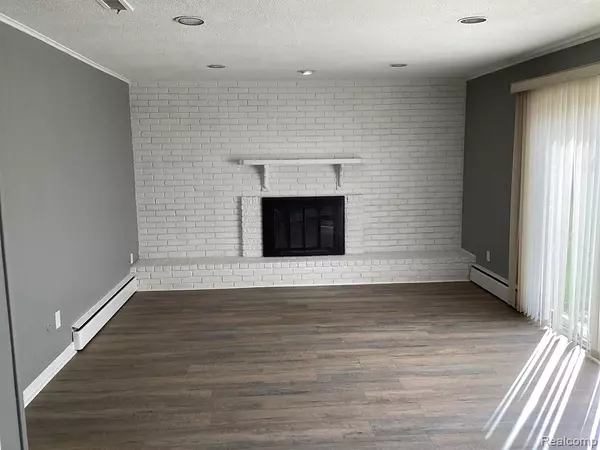 Bloomfield Hills, MI,4747 QUARTON Road