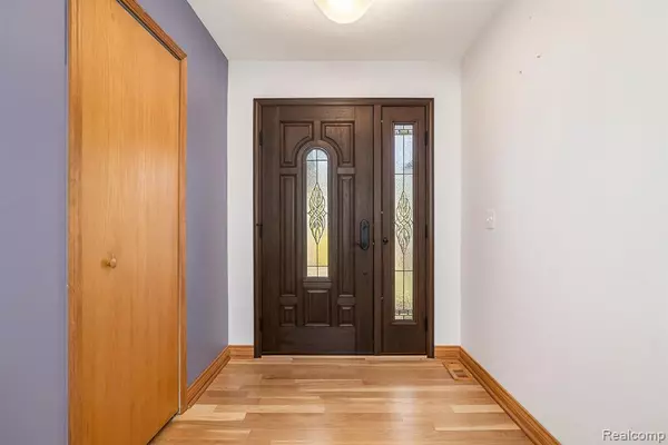 Pinckney, MI 48169,2662 Sandwedge Lane