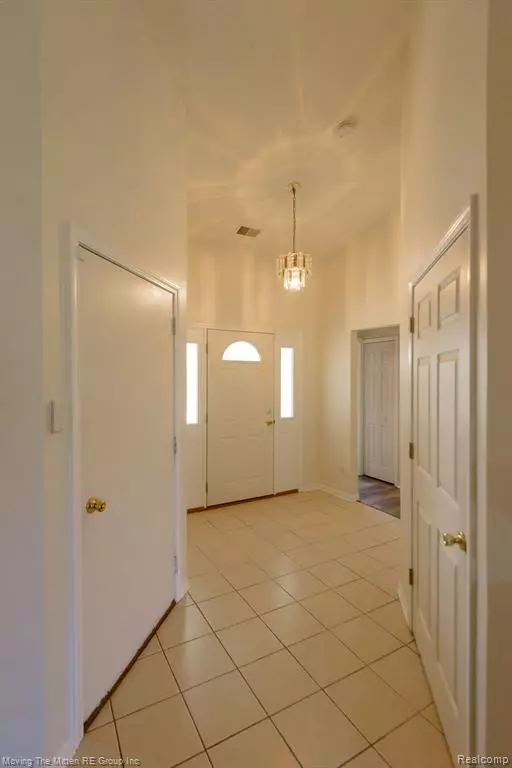 Belleville, MI 48111,9540 WHEATGRASS Lane