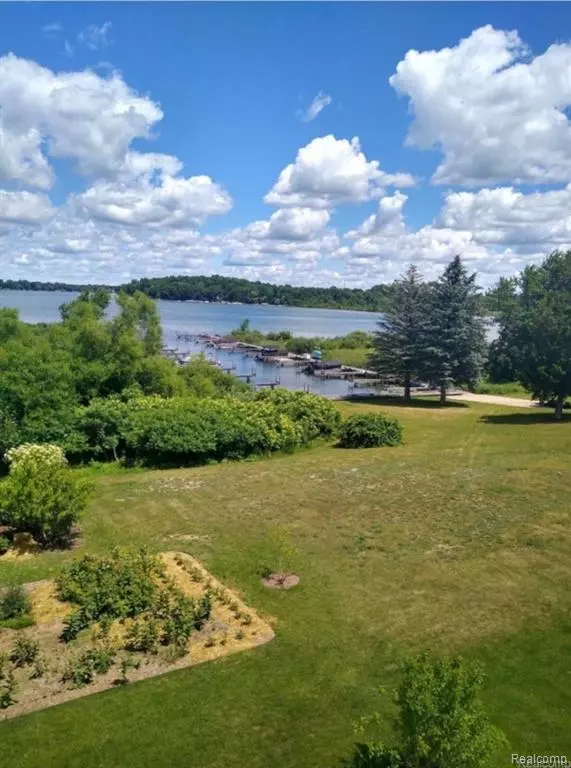 Brooklyn, MI 49230,127 Bloomfield blvd. Boulevard